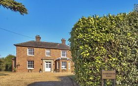 Harkstead Hall By Group Retreats